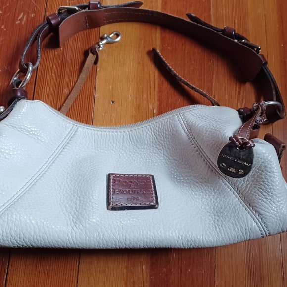 Dooney & Bourke cream colored leather purse - Picture 1 of 2